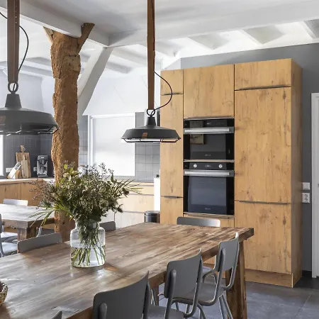 Holiday home Lush In Close To The Sea And Forest Groet