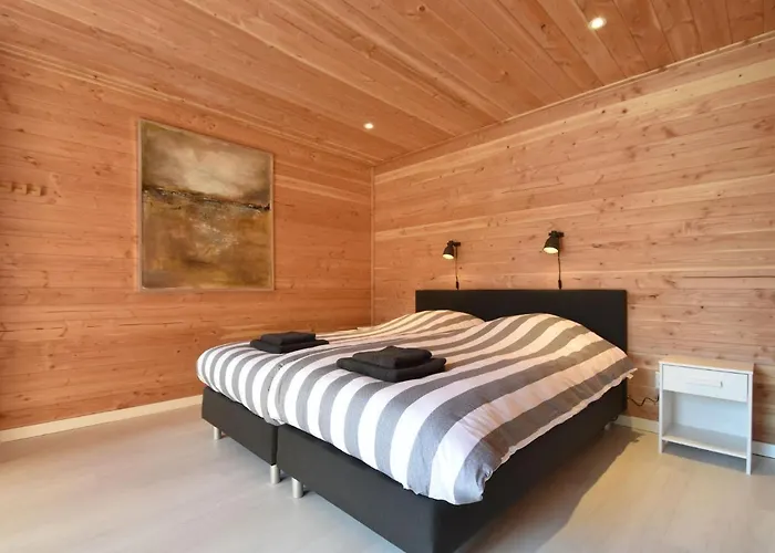 In Near Sea And Forest Holiday home *