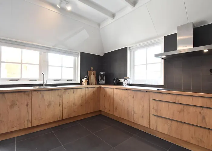 In Near Sea And Forest Holiday home *