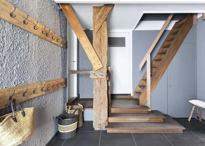 In Near Sea And Forest Holiday home Groet